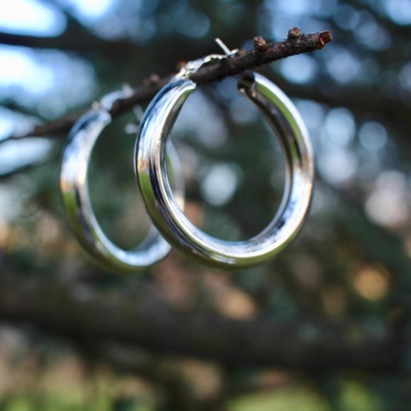 WowNYC Jewelry - New Large Chunky SILVER simple classic trend hoops